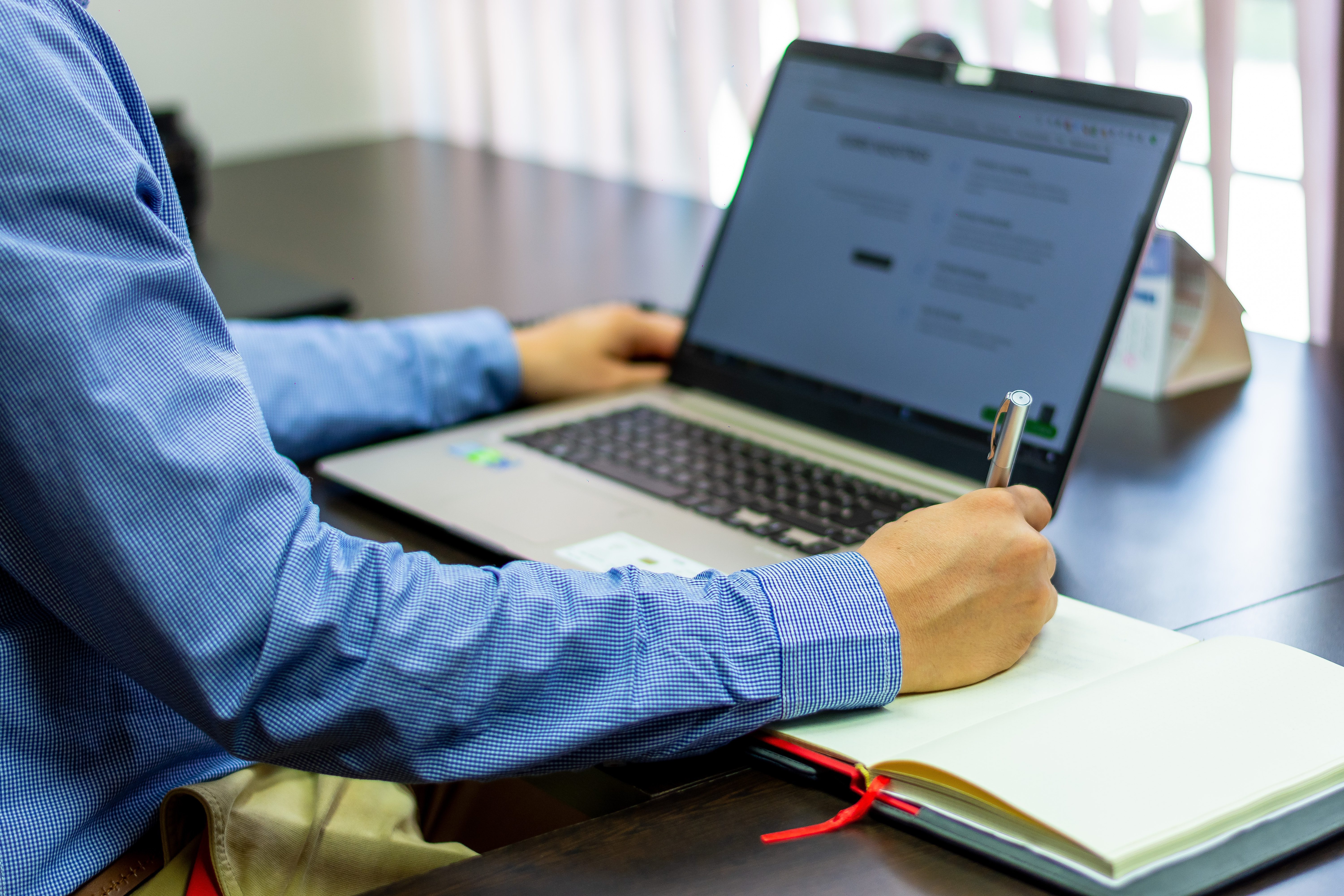 Job Center 91 Requisitos jurídicos para crear tu empresa en Medellín